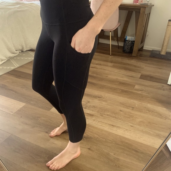Leggings with side pockets - Picture 2 of 5